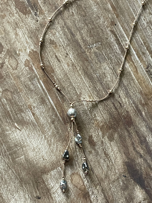 Tahitian Lariat